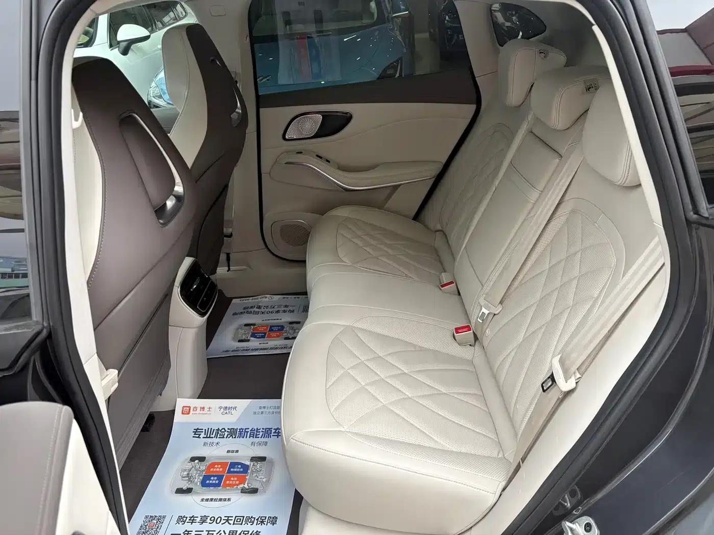 Feifan R7 2023 Rear-Wheel Drive Screen Dominator Edition — миниатюра 10
