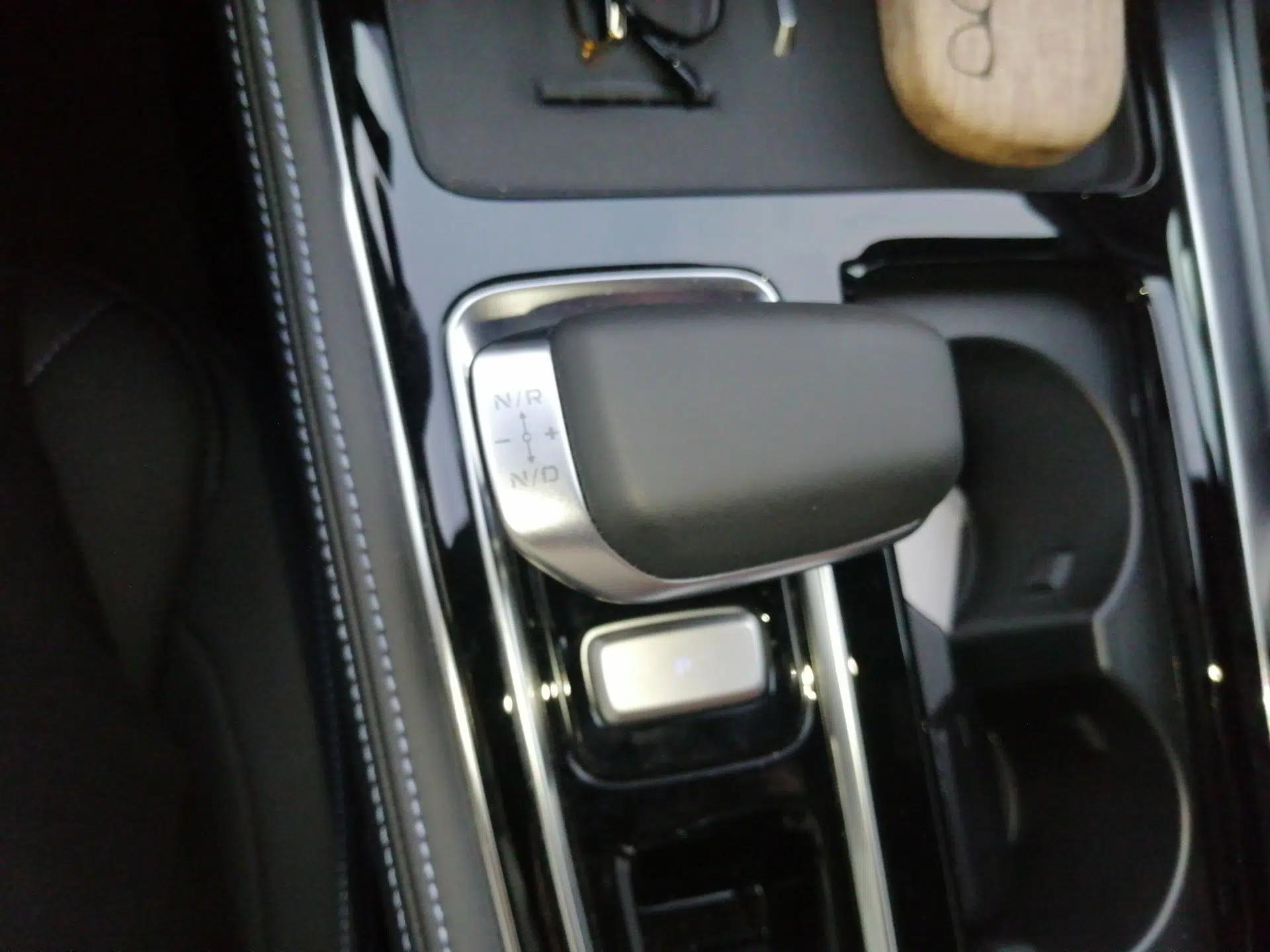 Geely Auto Preface 2026 Model Oriental Yao 1.5TD Kunlun Edition — миниатюра 14