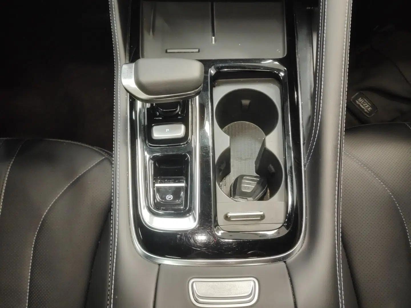 Geely Auto Preface 2026 Model Oriental Yao 1.5TD Kunlun Edition — миниатюра 21
