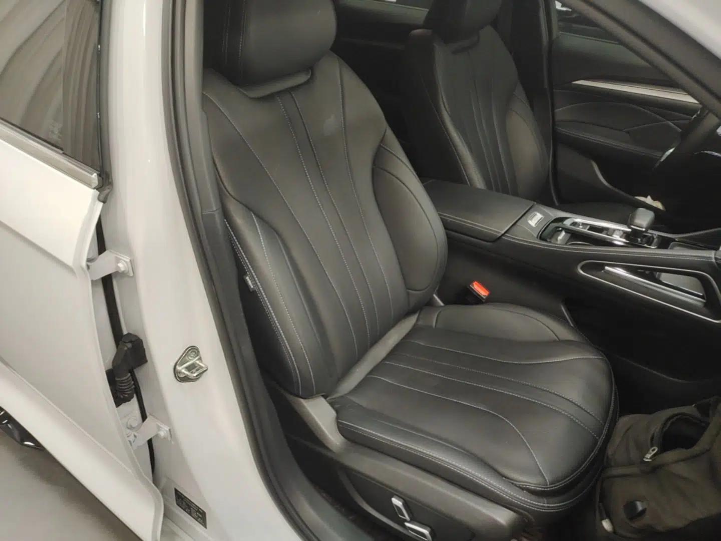 Geely Auto Preface 2026 Model Oriental Yao 1.5TD Kunlun Edition — миниатюра 24