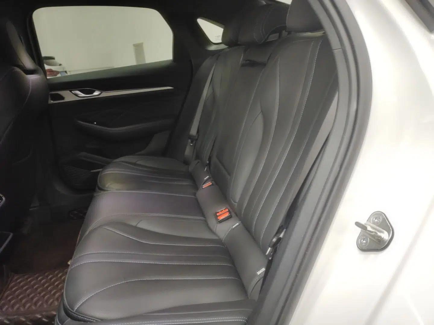 Geely Auto Preface 2026 Model Oriental Yao 1.5TD Kunlun Edition — миниатюра 25
