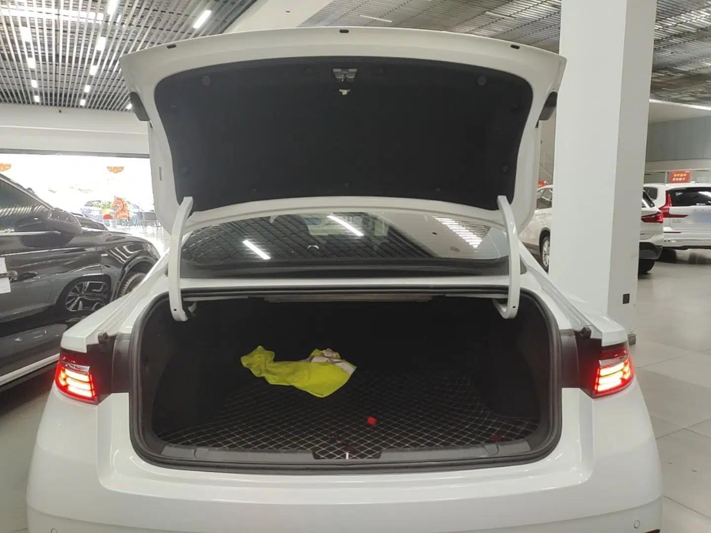 Geely Auto Preface 2026 Model Oriental Yao 1.5TD Kunlun Edition — миниатюра 27