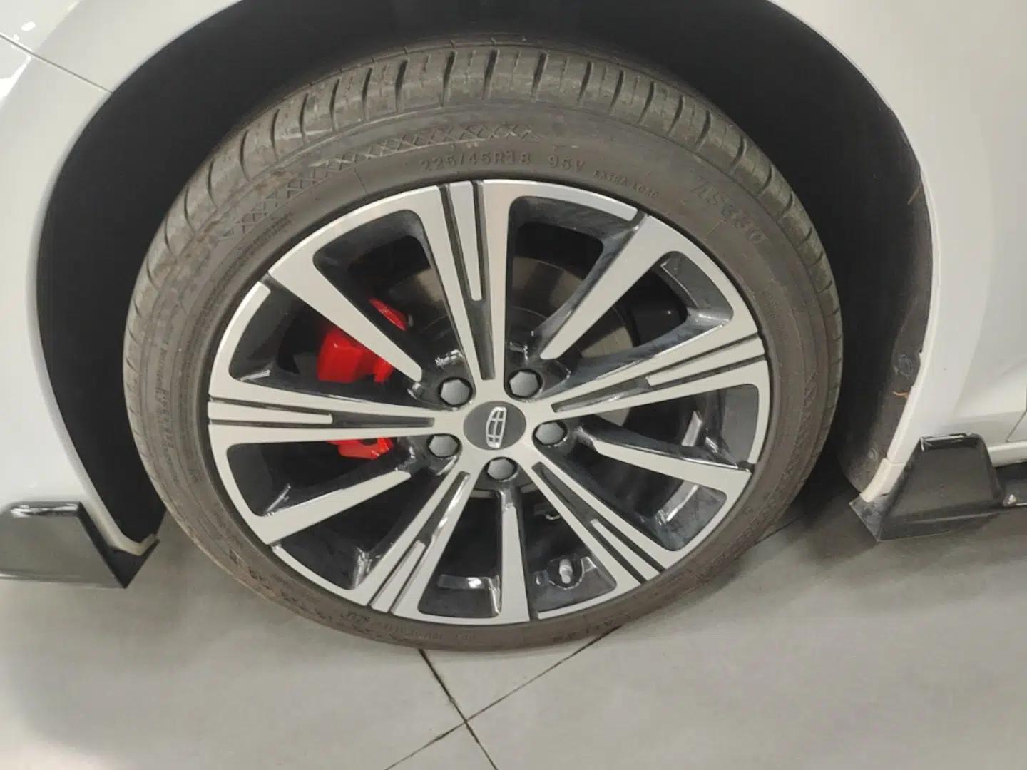 Geely Auto Preface 2026 Model Oriental Yao 1.5TD Kunlun Edition — миниатюра 10
