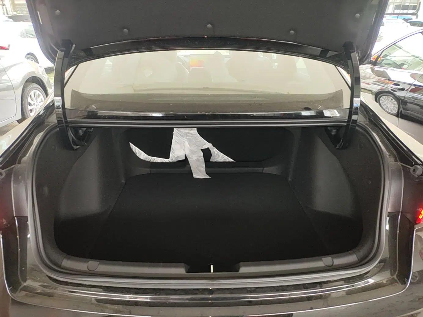 Geely Auto Preface 2026 Model Oriental Yao 1.5TD Fuyao Edition — миниатюра 22