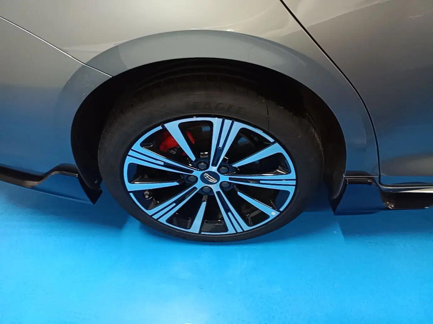 Geely Auto Preface 2026 Model Oriental Yao 2.0TD Wangyue Edition — миниатюра 16