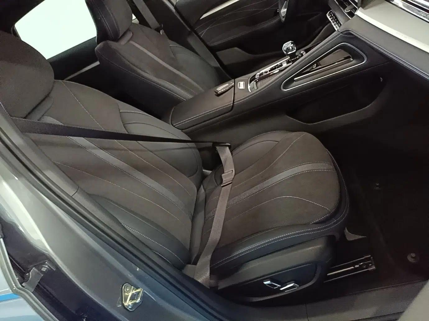 Geely Auto Preface 2026 Model Oriental Yao 2.0TD Wangyue Edition — миниатюра 24