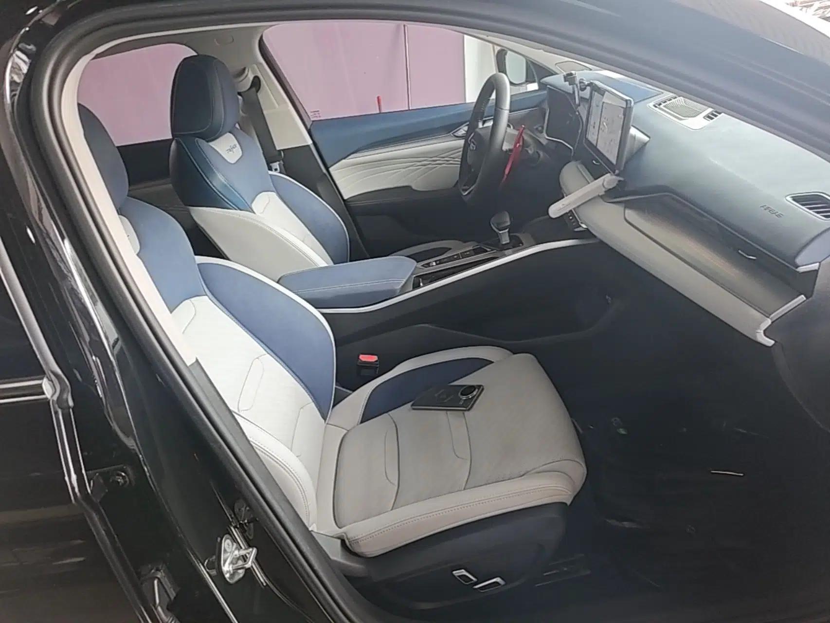 Geely Auto Preface 2023 2.0TD Prestige Version — миниатюра 19