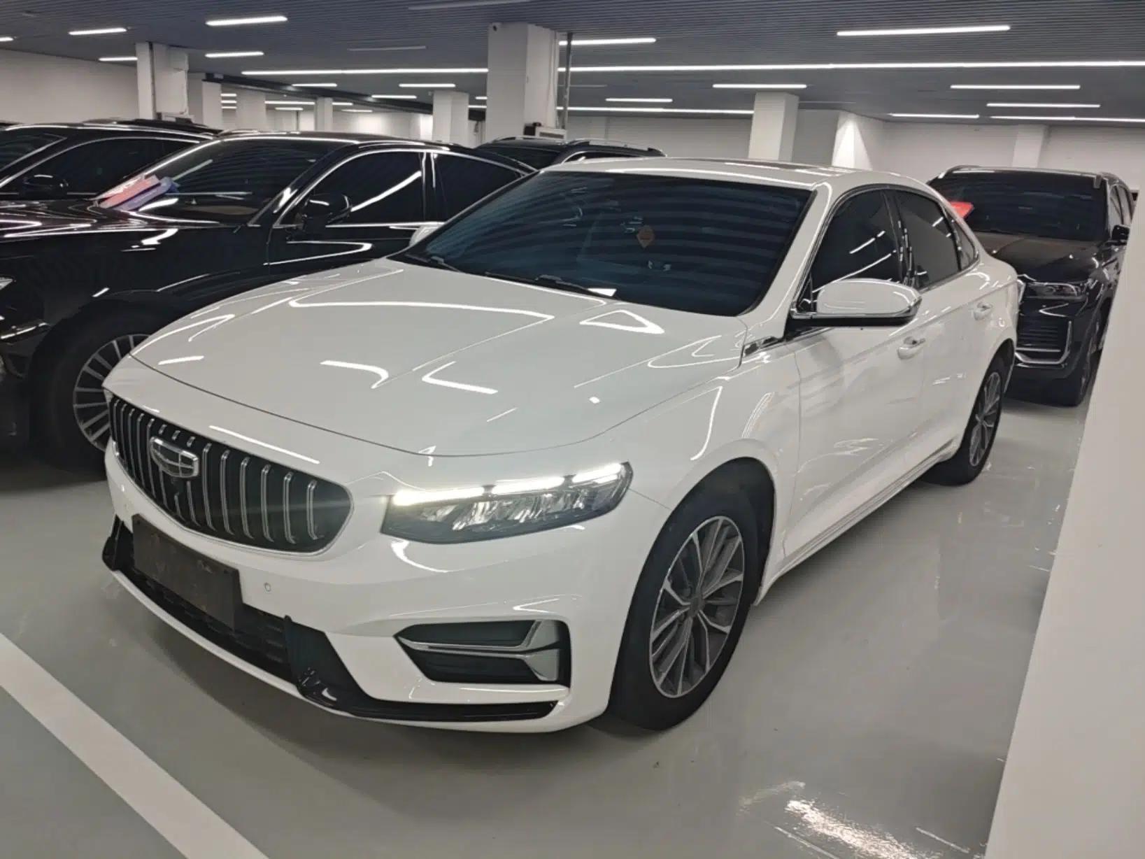 Geely Auto Preface 2023 2.0TD Luxury Version — миниатюра 1