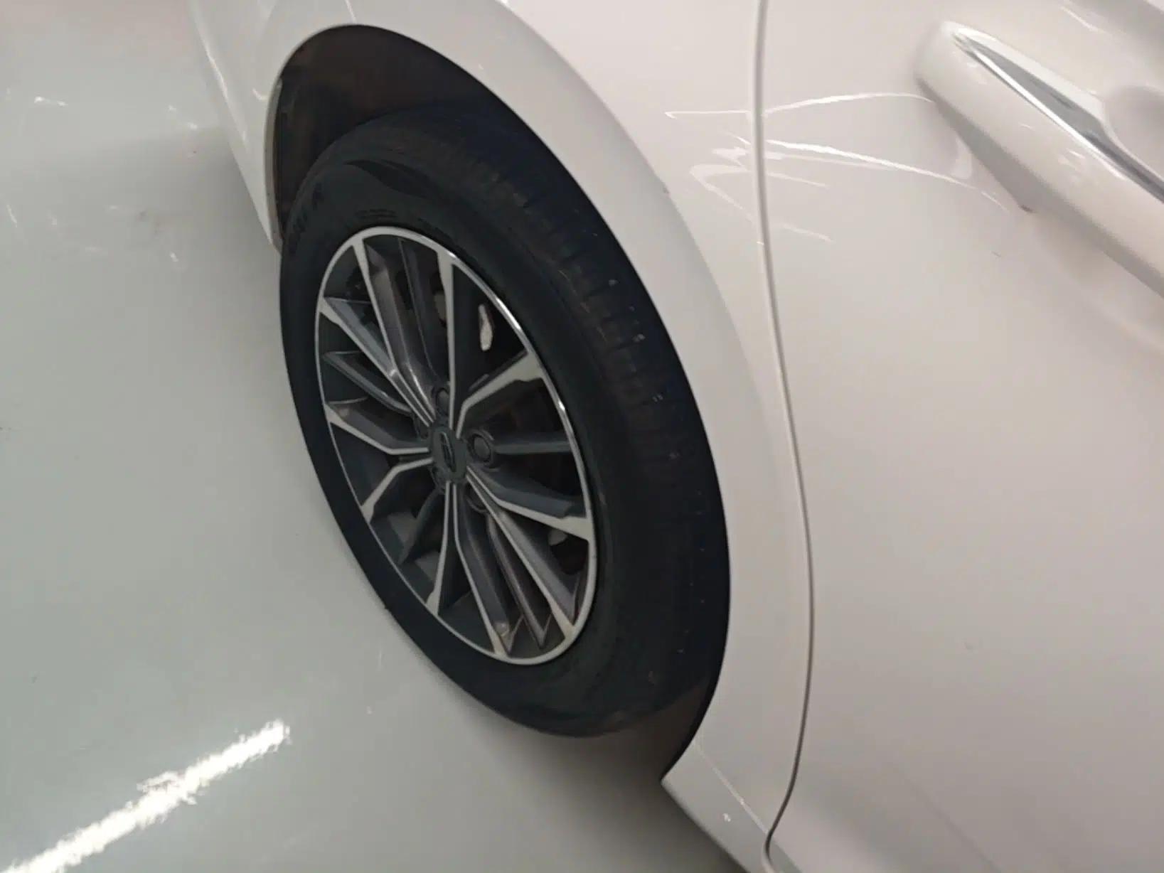 Geely Auto Preface 2023 2.0TD Luxury Version — миниатюра 11