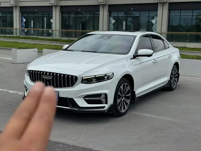 Geely Auto Preface 2025 Dongfang Yao 2.0TD Lanxing Edition — миниатюра 1