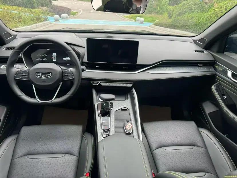 Geely Auto Preface 2023 1.5TD Kunlun Edition — миниатюра 12