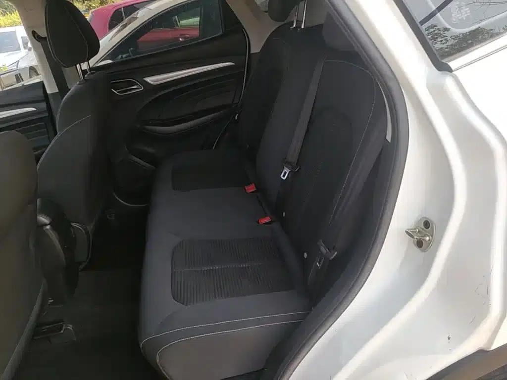 Roewe RX3 2020 1.6L CVT 4G Connected Super Cool Elite Edition — миниатюра 17