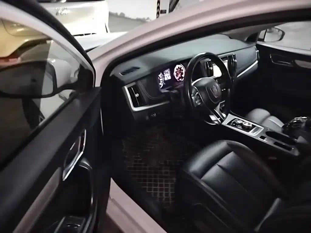 Roewe i6 New Energy 2019 PLUS 50T 4G Connected Glory Luxury Edition — миниатюра 16