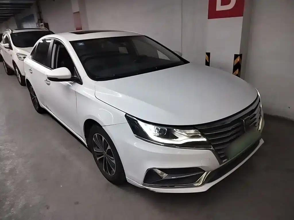 Roewe i6 New Energy 2019 PLUS 50T 4G Connected Glory Luxury Edition — миниатюра 4