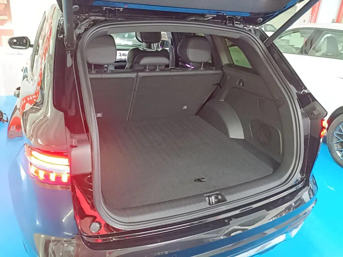 Geely Auto Monjaro L 2025 Dongfang Yao 2.0TD Automatic Lanxing Edition — миниатюра 27
