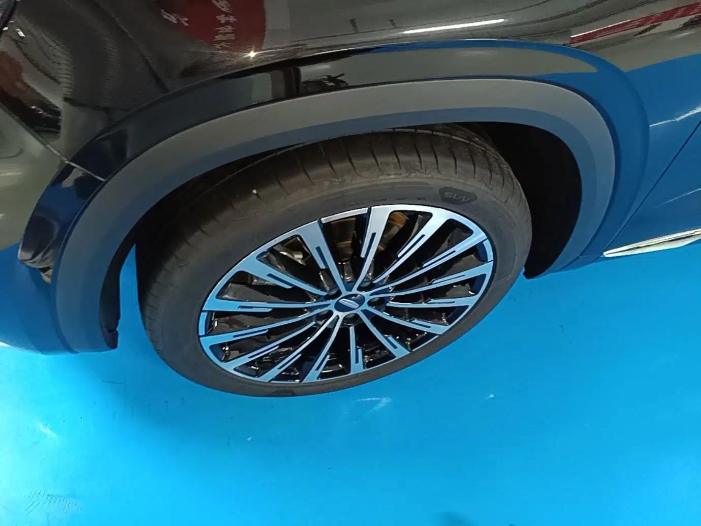 Geely Auto Monjaro L 2025 Dongfang Yao 2.0TD Automatic Lanxing Edition — миниатюра 10