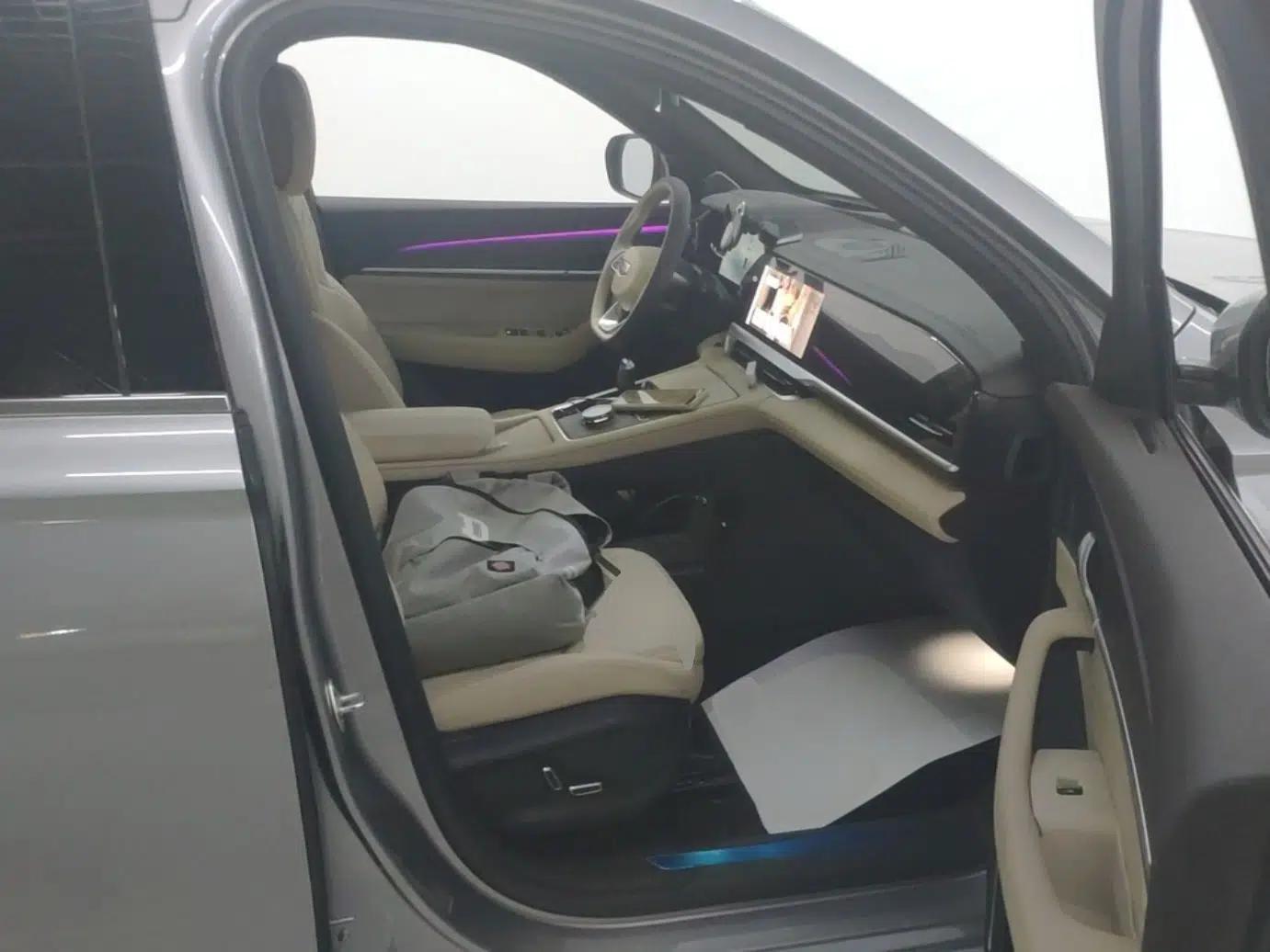Geely Auto Monjaro L 2025 Dongfang Yao 2.0TD Automatic Lanxing Edition — миниатюра 19