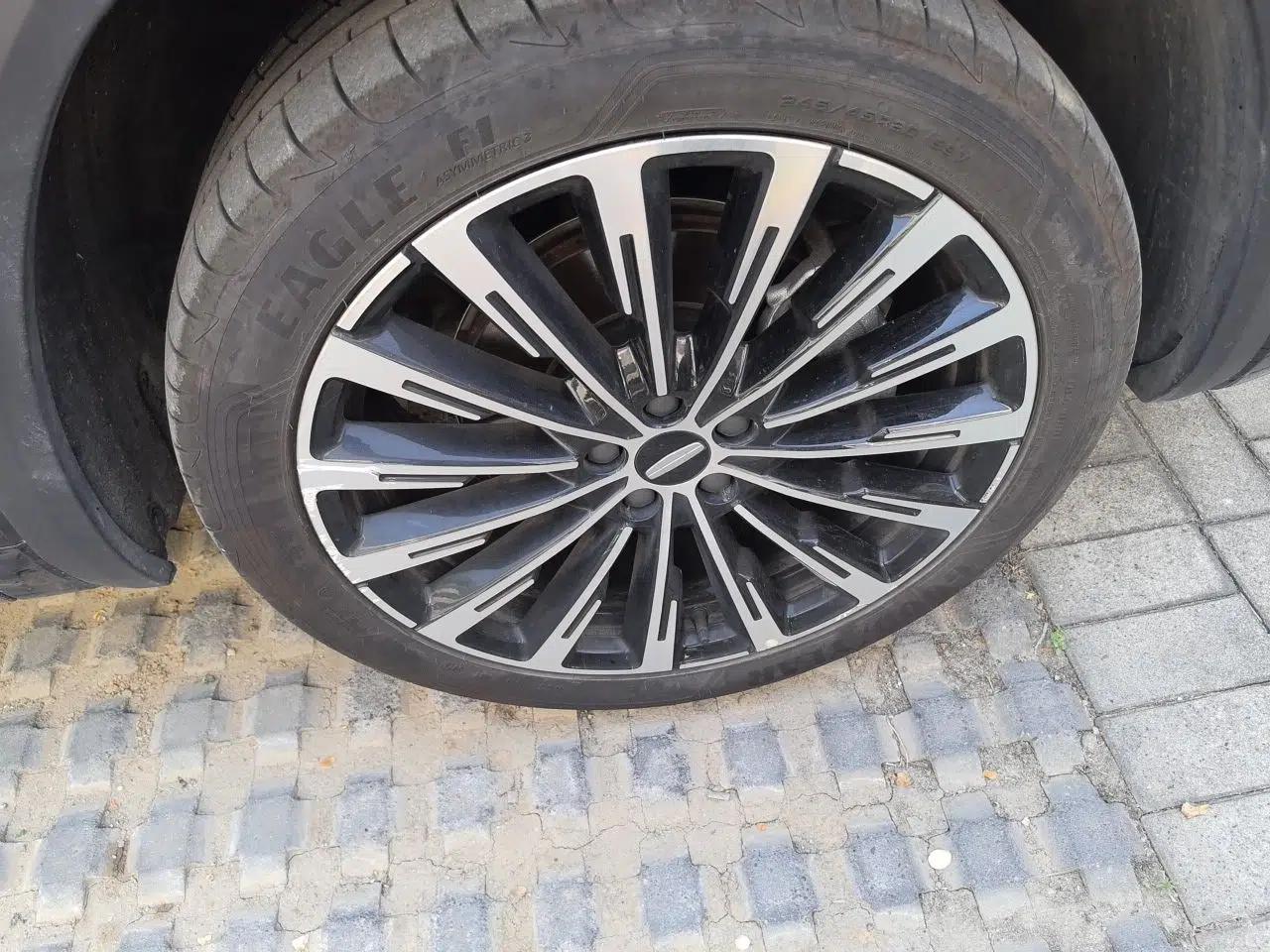 Geely Auto Monjaro L 2025 Dongfang Yao 2.0TD Automatic Lanxing Edition — миниатюра 8