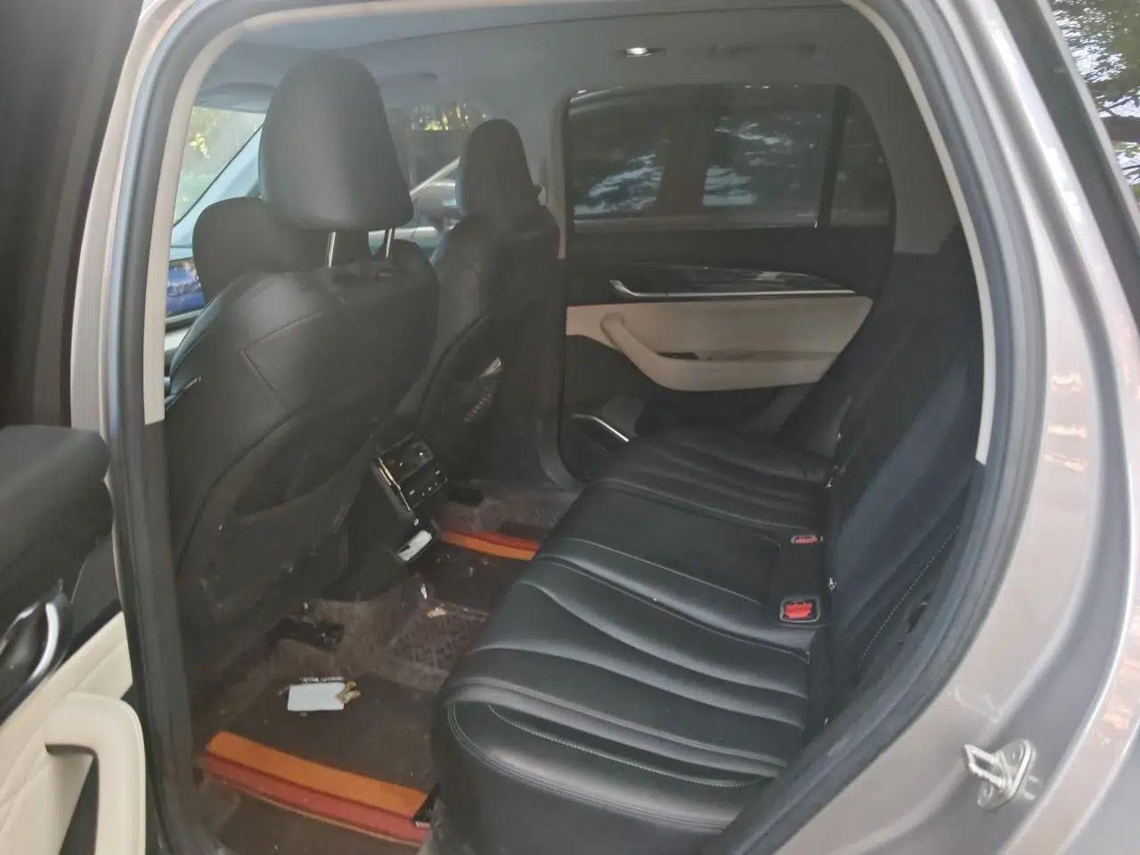 Geely Auto Monjaro L 2023 2.0TD High-Power Automatic Two-Wheel Drive Flagship Version — миниатюра 20