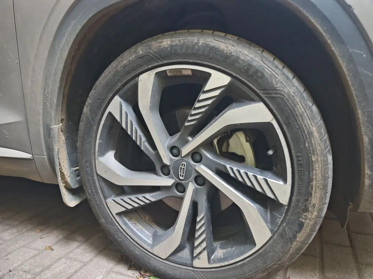 Geely Auto Monjaro L 2023 2.0TD High-Power Automatic Two-Wheel Drive Flagship Version — миниатюра 8