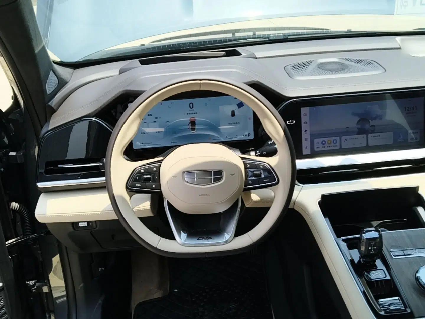 Geely Auto Monjaro L 2025 Dongfang Yao 2.0TD Automatic Jinzhao Edition — миниатюра 13