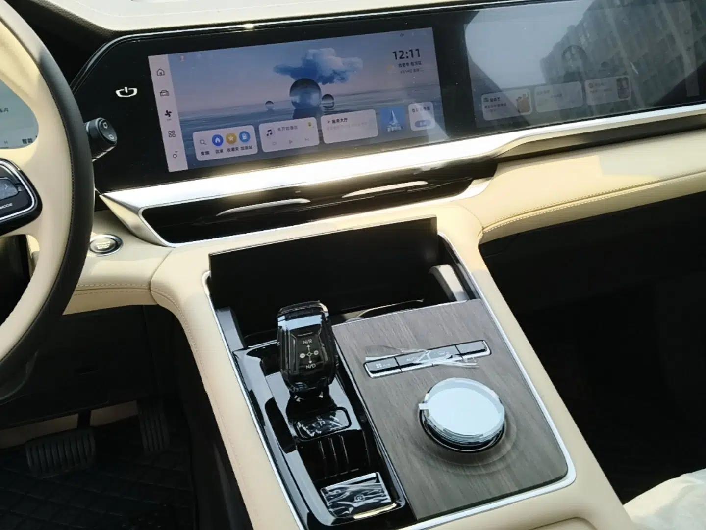Geely Auto Monjaro L 2025 Dongfang Yao 2.0TD Automatic Jinzhao Edition — миниатюра 15