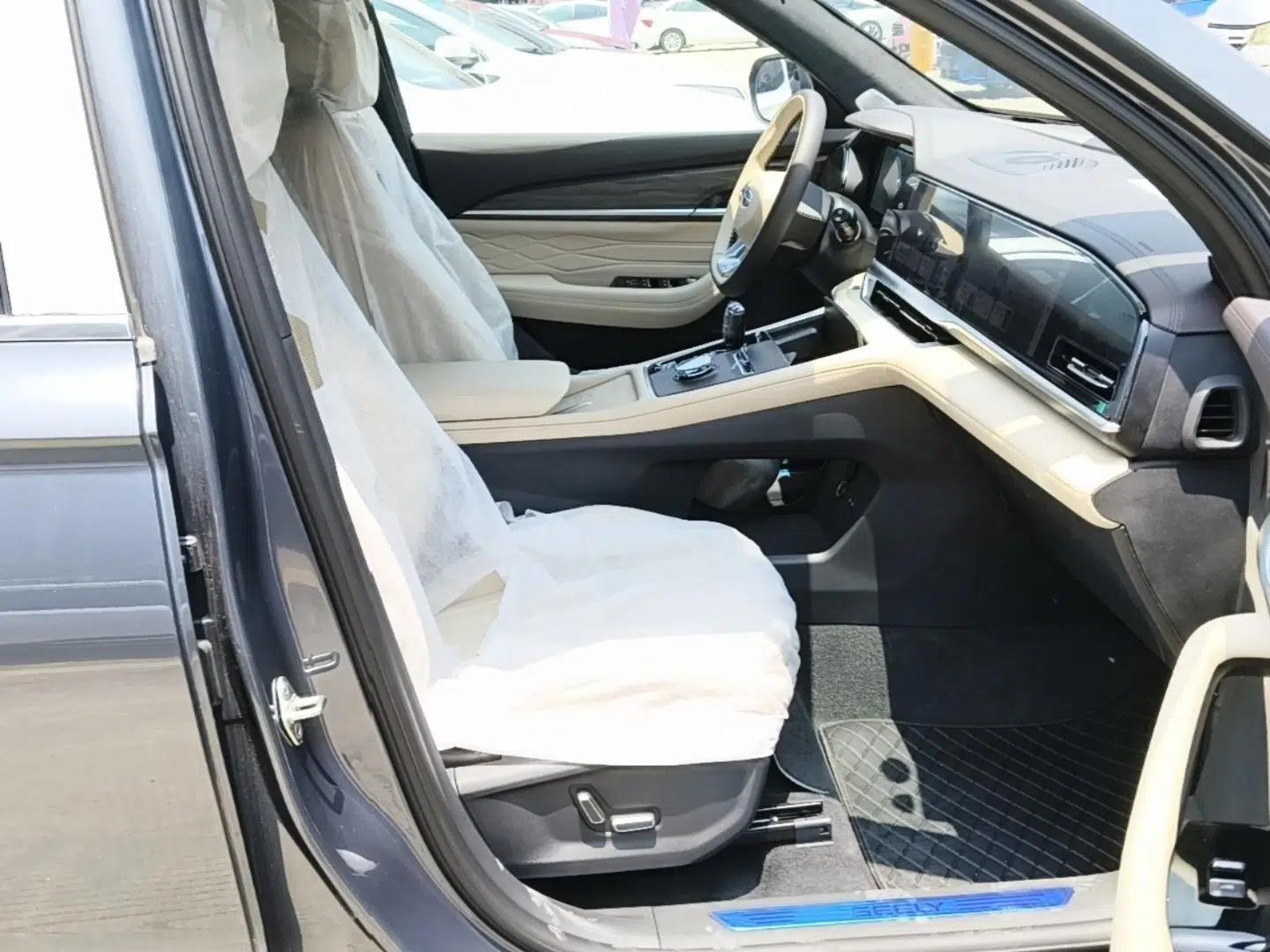 Geely Auto Monjaro L 2025 Dongfang Yao 2.0TD Automatic Jinzhao Edition — миниатюра 19