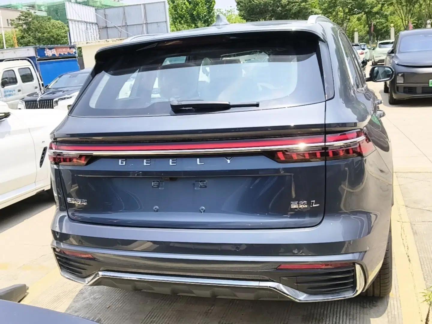 Geely Auto Monjaro L 2025 Dongfang Yao 2.0TD Automatic Jinzhao Edition — миниатюра 5