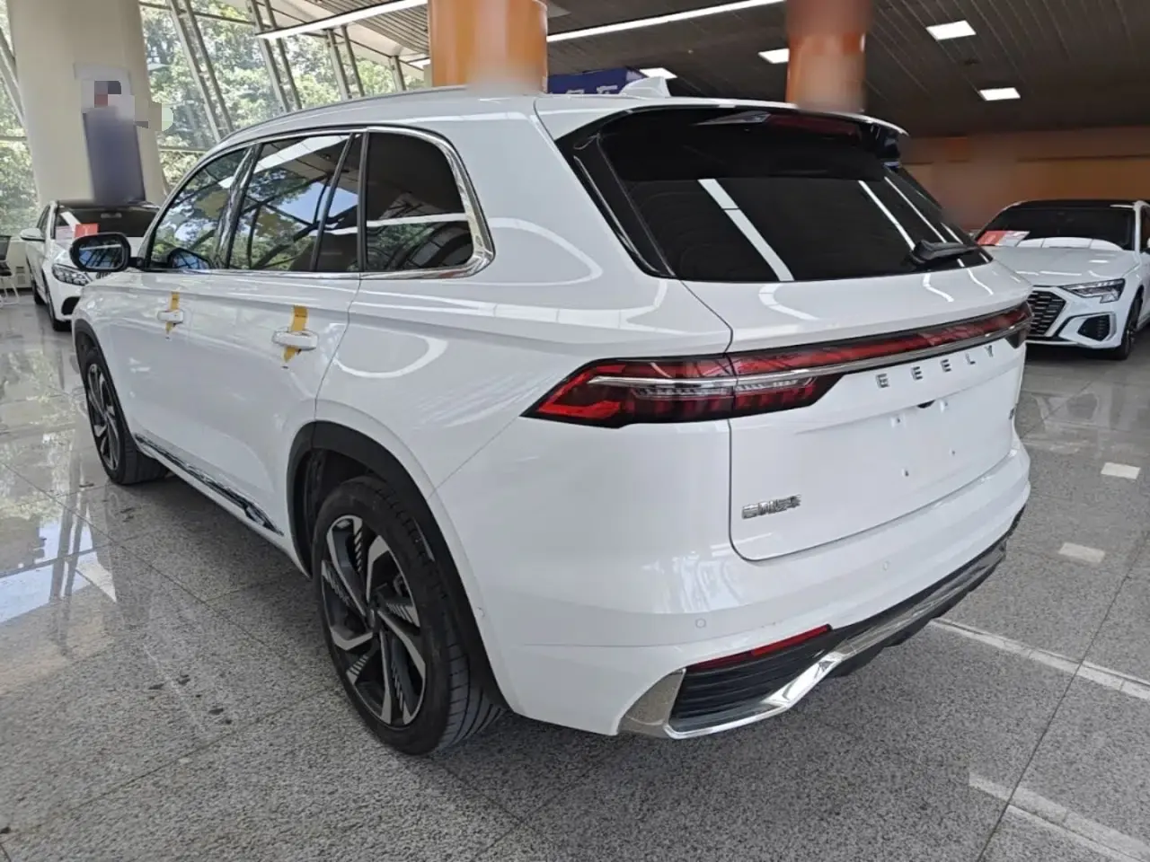 Geely Auto Monjaro L 2021 2.0TD DCT EVO Two-Wheel Drive Smart Luxury Version — миниатюра 4