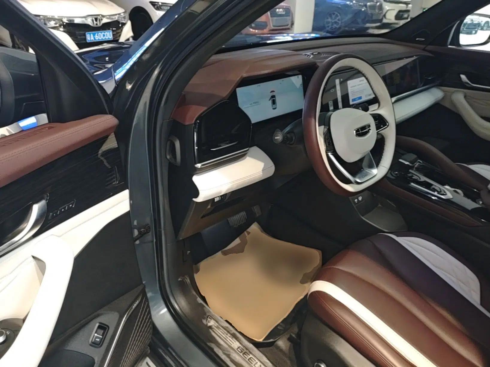 Geely Auto Monjaro L 2021 2.0TD DCT EVO Two-Wheel Drive Smart Luxury Version — миниатюра 18
