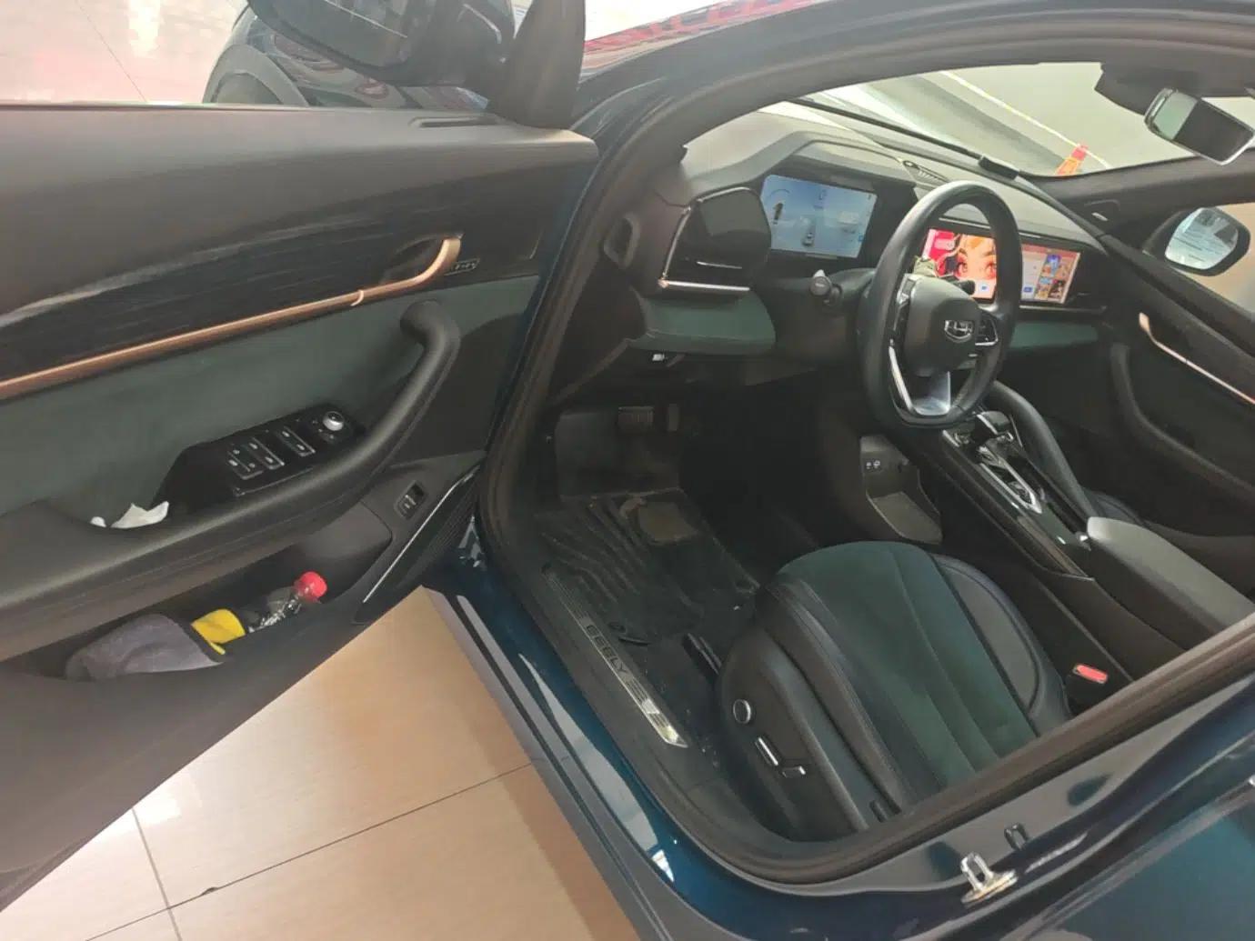Geely Auto Monjaro L 2021 2.0TD DCT EVO Two-Wheel Drive Smart Luxury Version — миниатюра 18