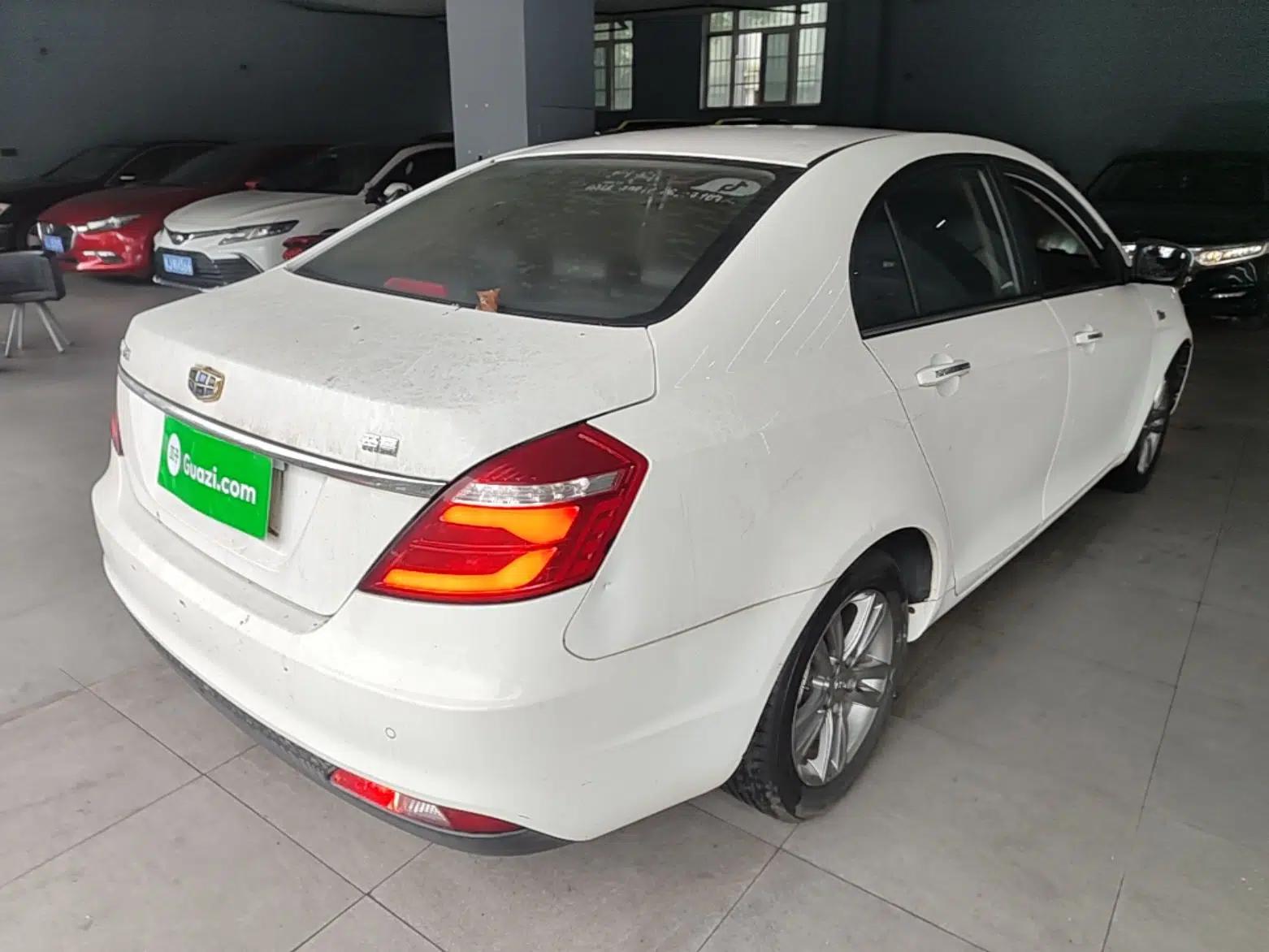 Geely Auto Emgrand 2017 Sedan Million Edition 1.5L CVT Upward Version — миниатюра 6