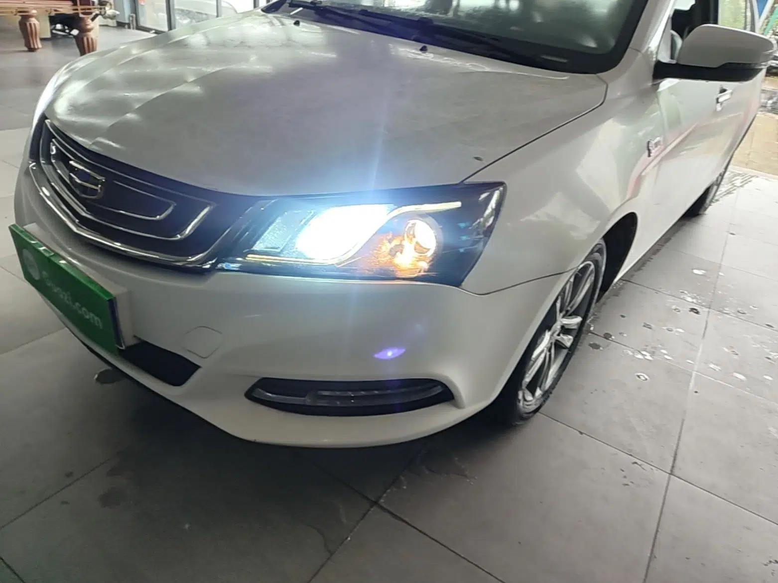 Geely Auto Emgrand 2017 Sedan Million Edition 1.5L CVT Upward Version — миниатюра 8