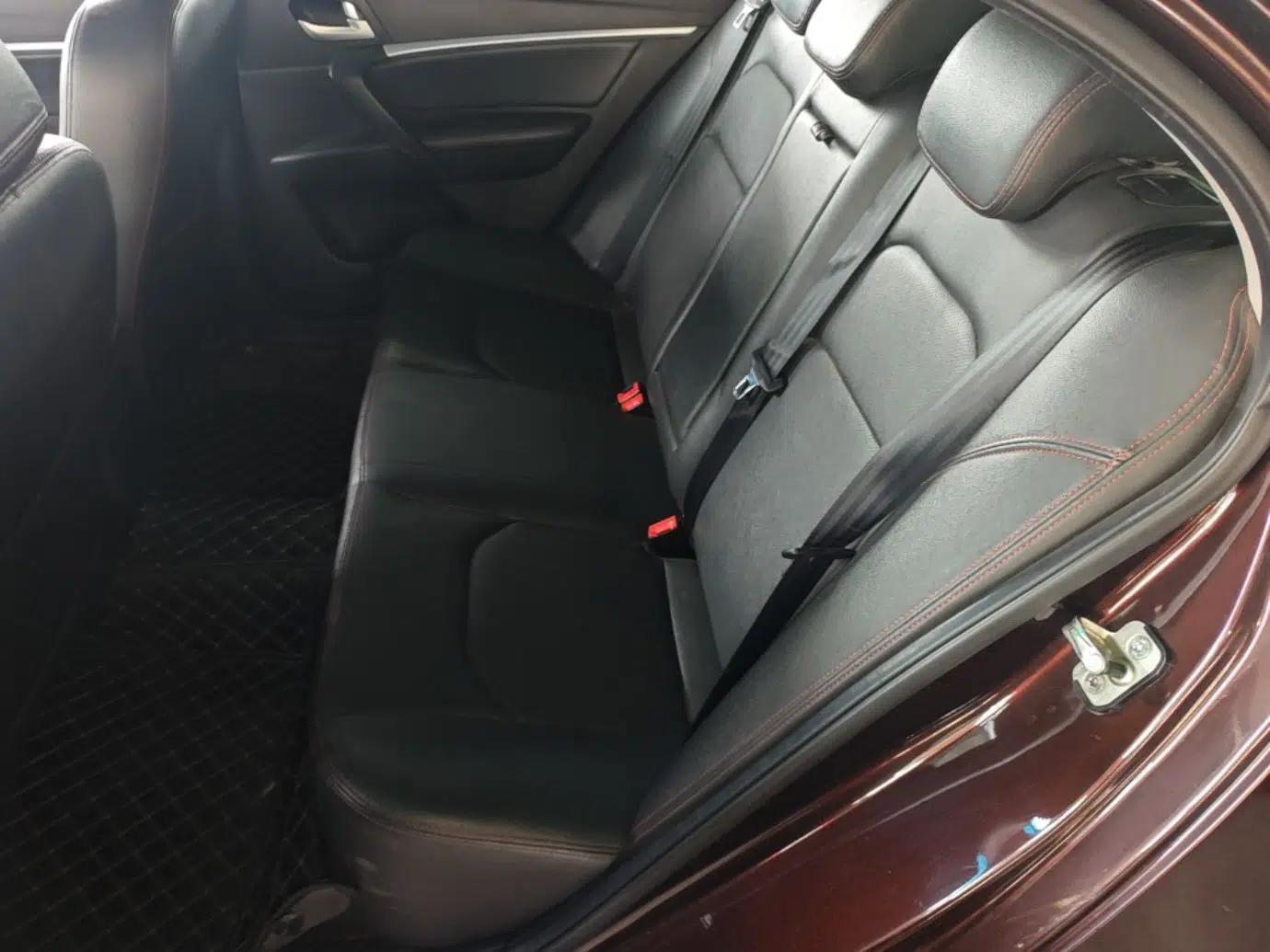 Geely Auto Emgrand 2015 Sedan 1.5L CVT Upward Version — миниатюра 20