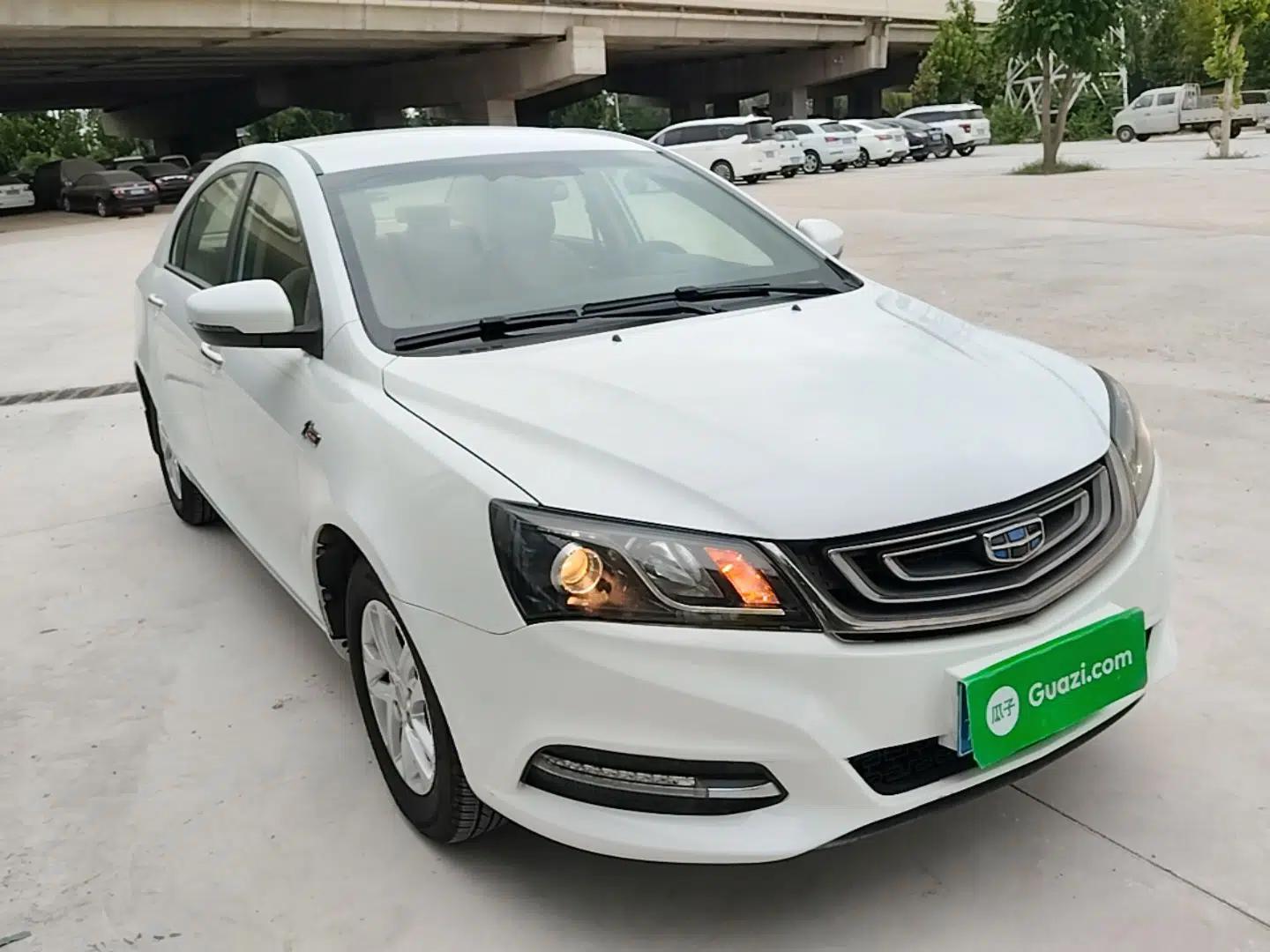 Geely Auto Emgrand 2017 Sedan Million Edition 1.5L Manual Luxury Model — миниатюра 3