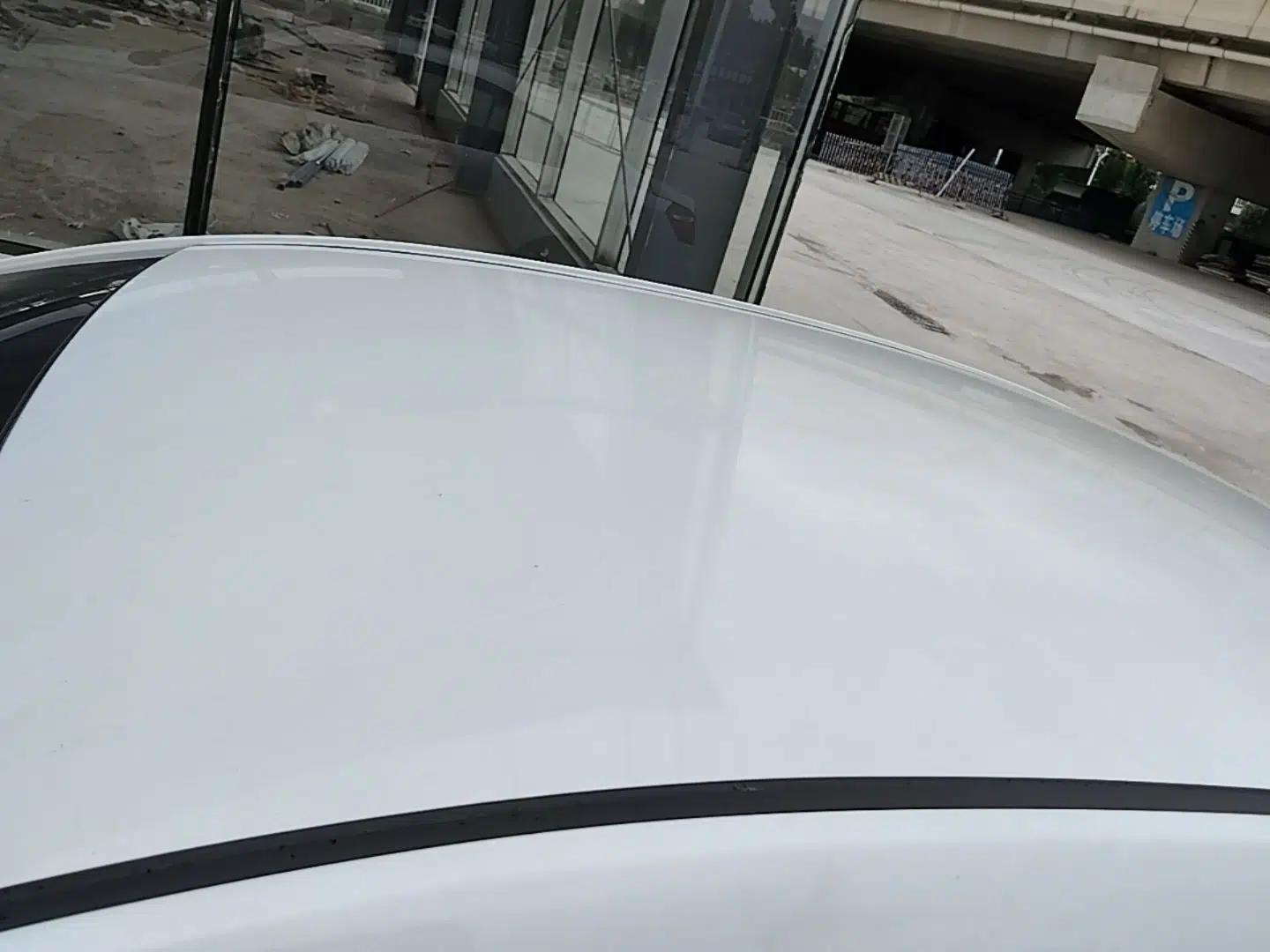 Geely Auto Emgrand 2017 Sedan Million Edition 1.5L Manual Luxury Model — миниатюра 7