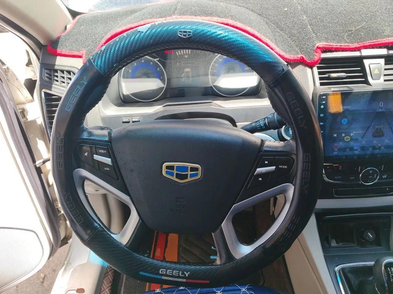 Geely Auto Emgrand 2014 Sedan 1.3T Manual Luxury Model — миниатюра 10