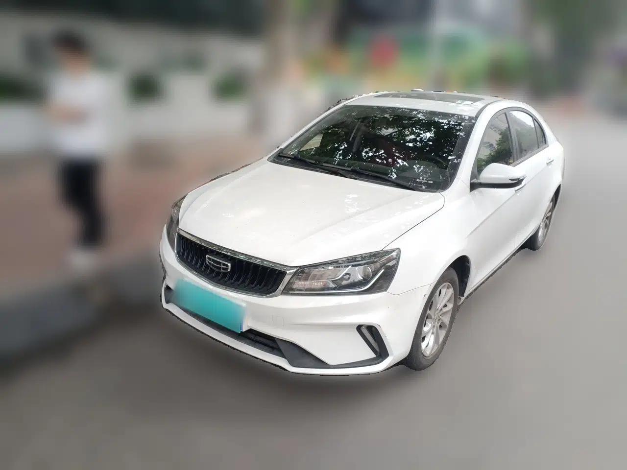 Geely Auto Emgrand 2021 UP 1.5L Manual Luxury Model — миниатюра 1