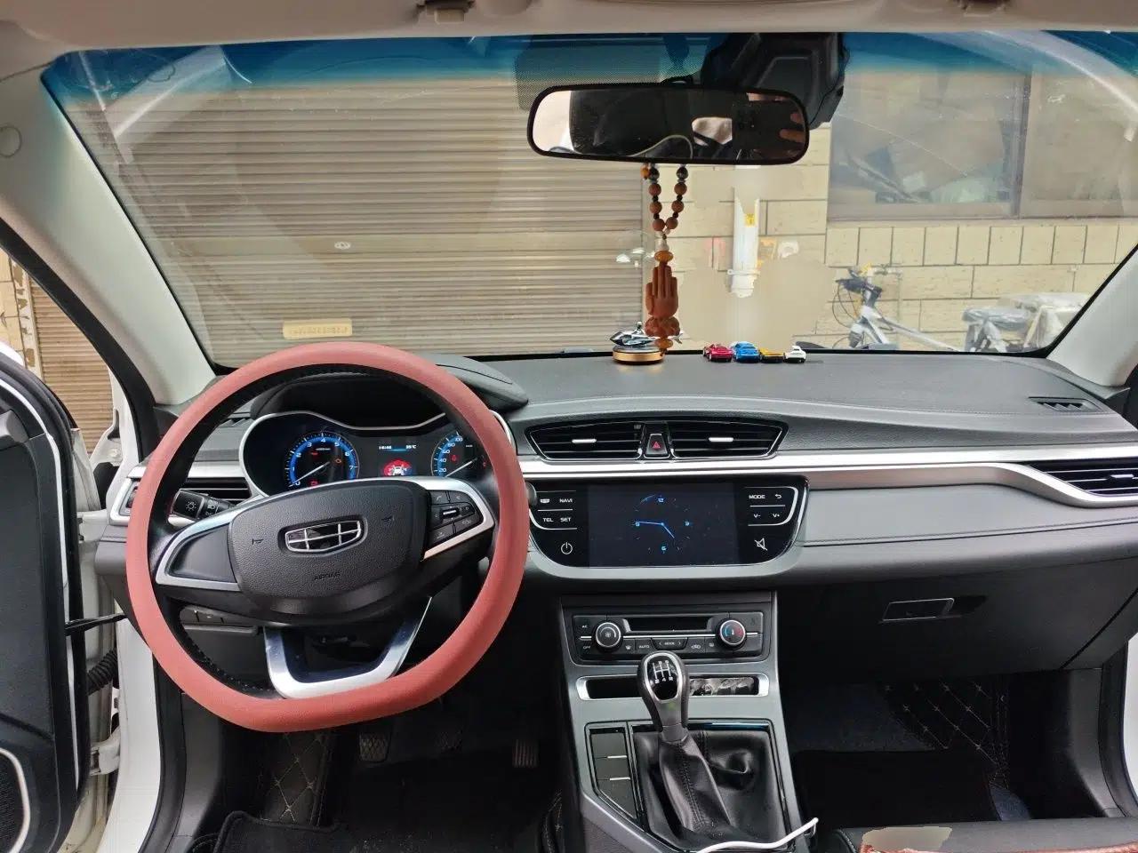 Geely Auto Emgrand 2019 Leading Edition 1.5L Manual Luxury Model China VI Standard — миниатюра 9