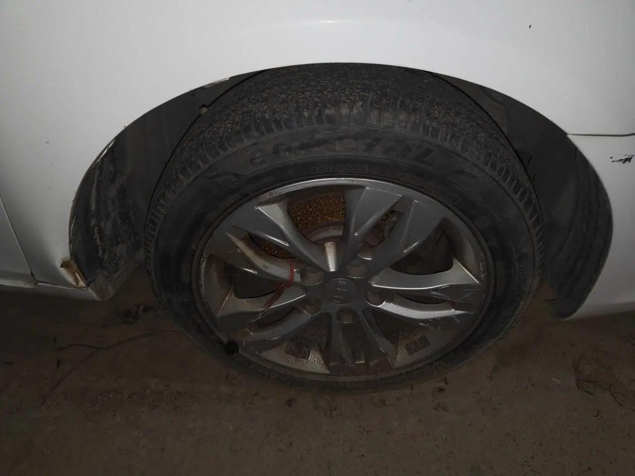 Geely Auto Emgrand 2015 Sedan 1.5L Manual - Top Trim Level — миниатюра 8