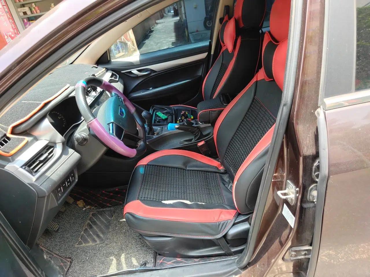 Geely Auto Emgrand 2018 1.5L Manual Upward Connect Edition — миниатюра 15