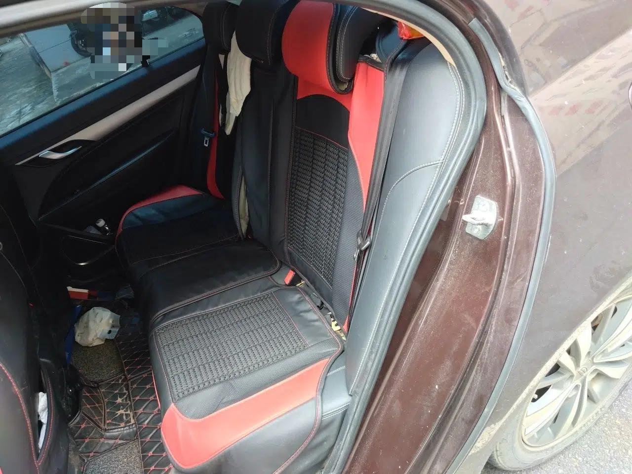 Geely Auto Emgrand 2018 1.5L Manual Upward Connect Edition — миниатюра 17