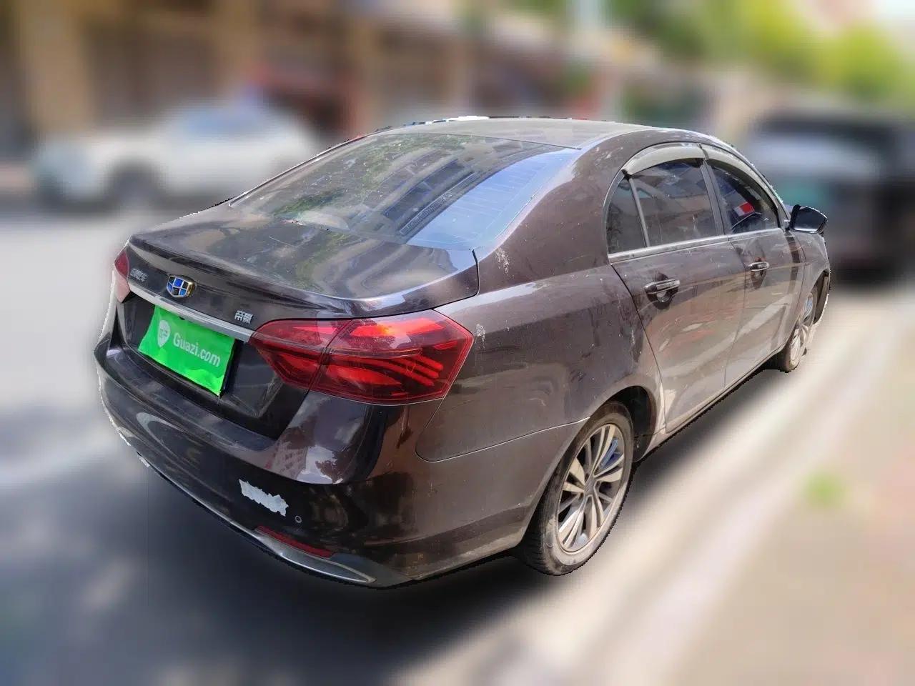Geely Auto Emgrand 2018 1.5L Manual Upward Connect Edition — миниатюра 6