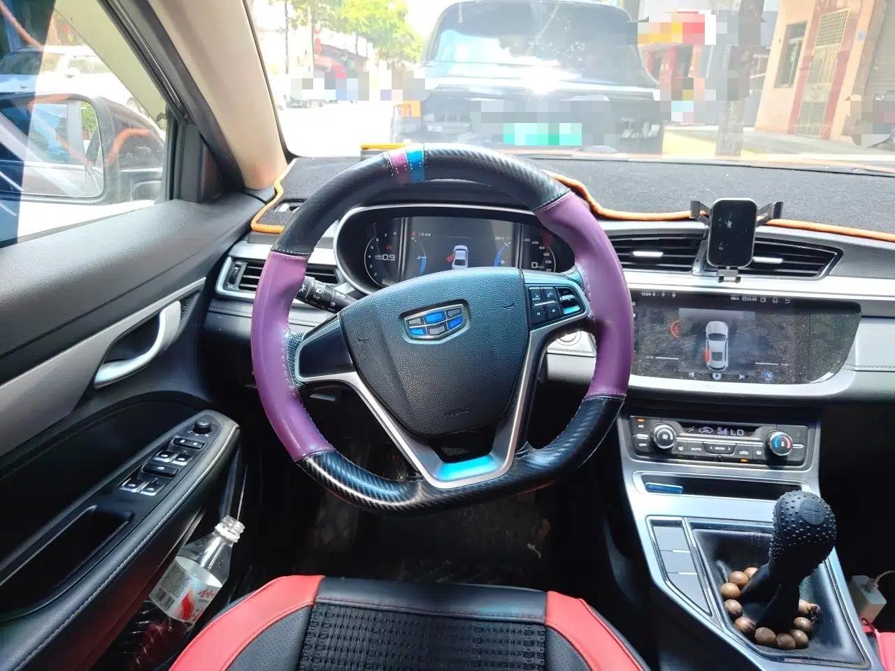Geely Auto Emgrand 2018 1.5L Manual Upward Connect Edition — миниатюра 10