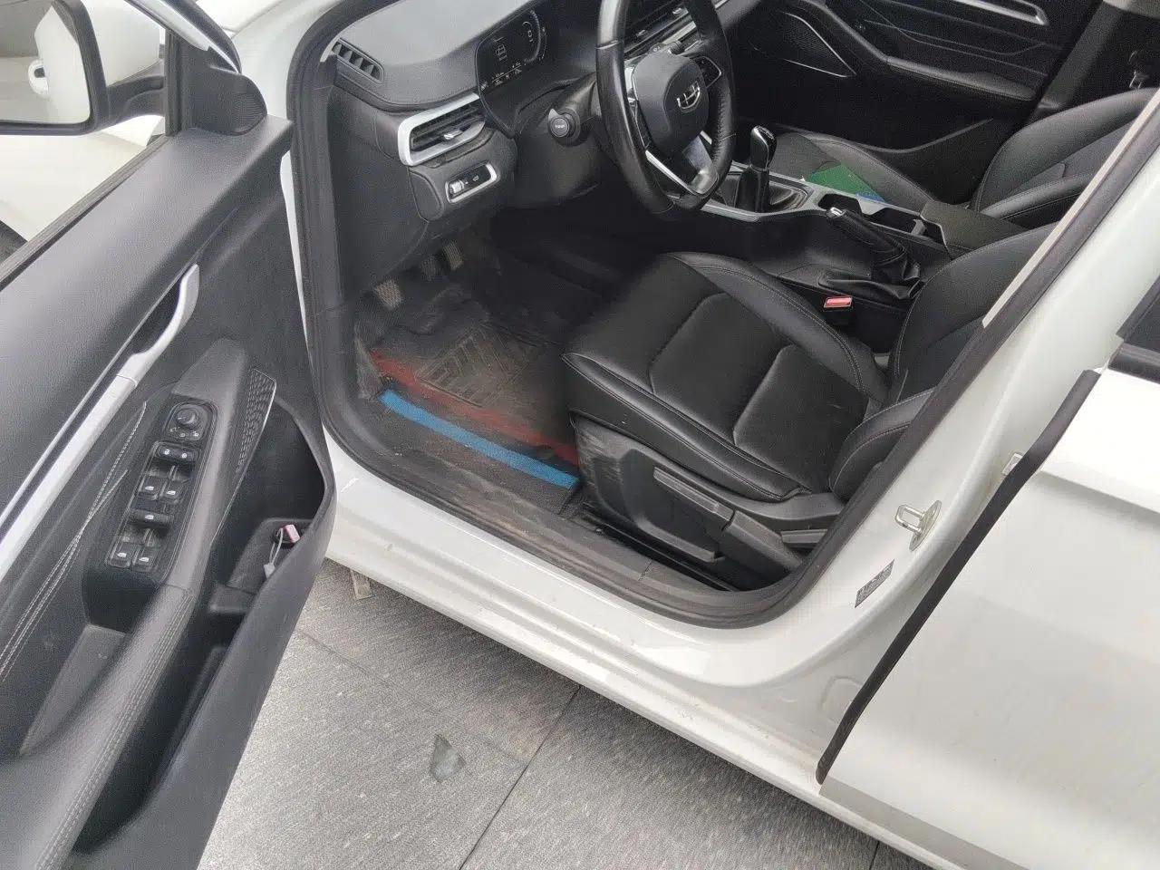 Geely Auto Emgrand 2023 4th Generation Champion Edition 1.5L Manual Luxury Model — миниатюра 16