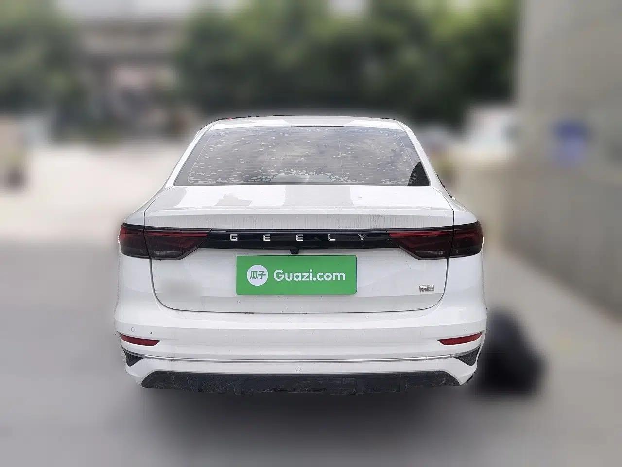 Geely Auto Emgrand 2023 4th Generation Champion Edition 1.5L Manual Luxury Model — миниатюра 5
