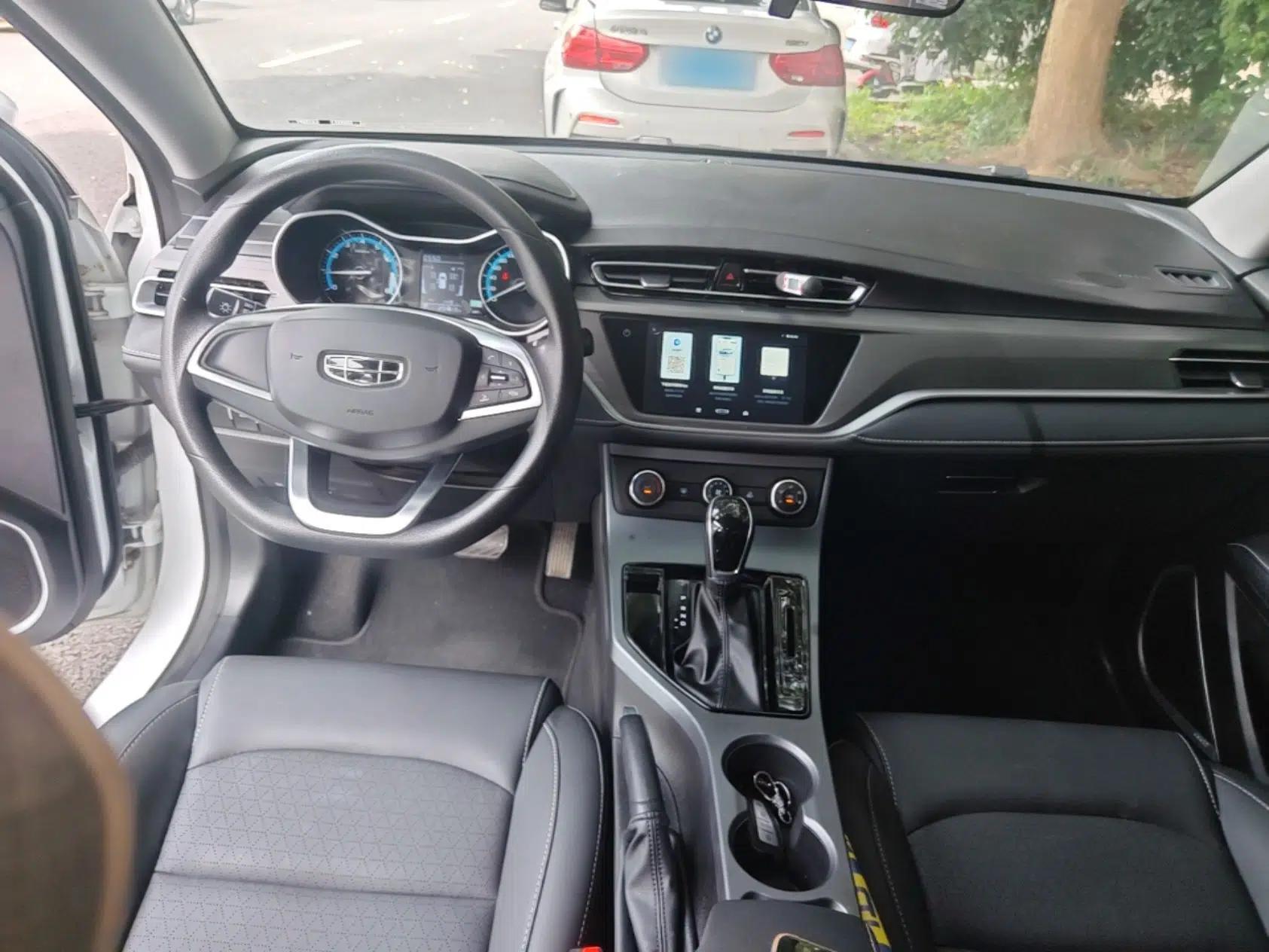Geely Auto Emgrand 2021 UP 1.5L CVT Comfort Model — миниатюра 12