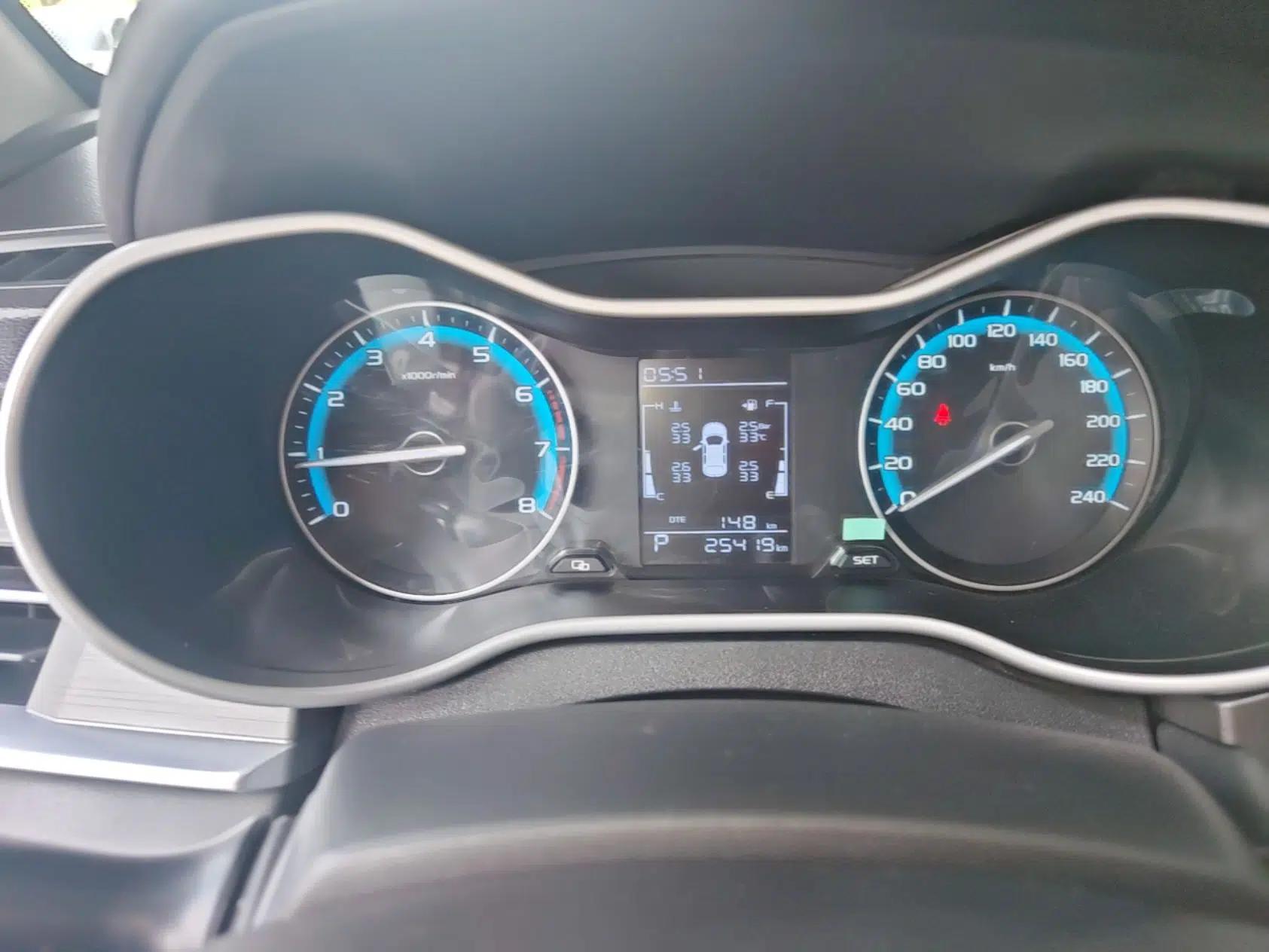 Geely Auto Emgrand 2021 UP 1.5L CVT Comfort Model — миниатюра 14