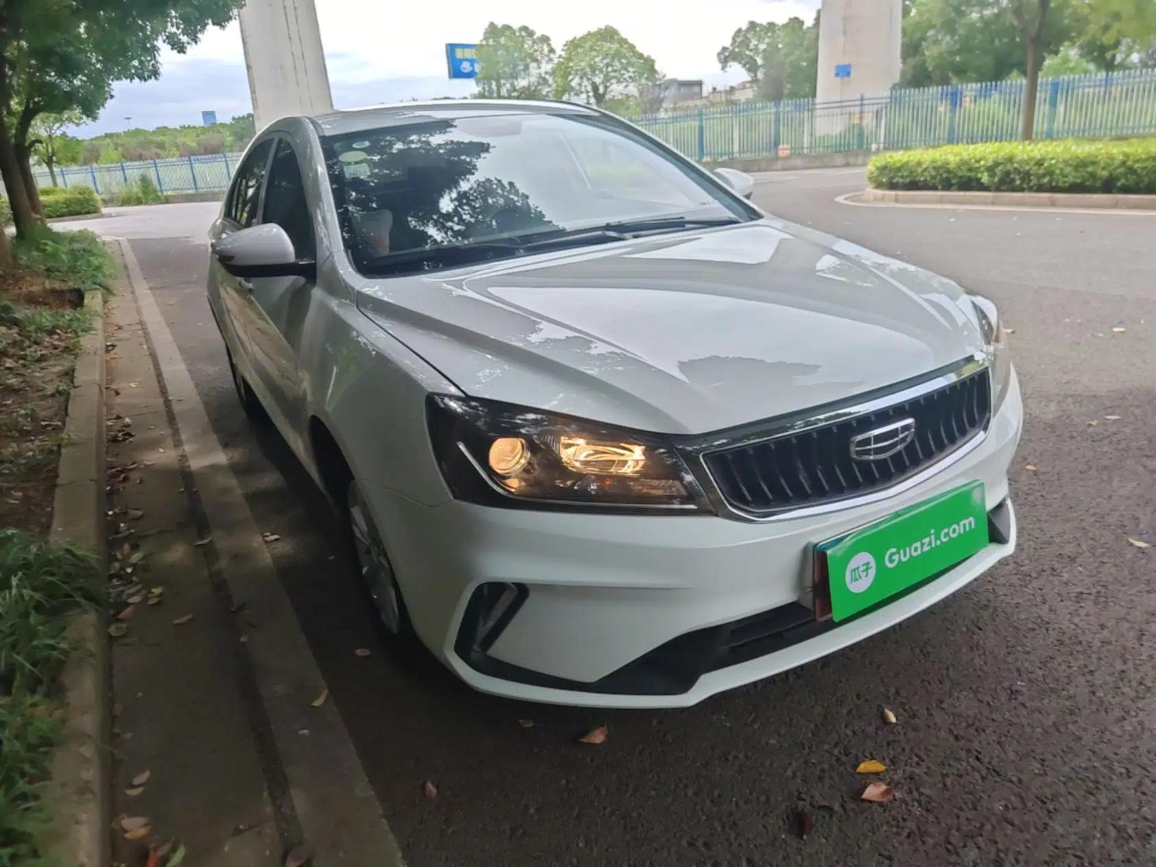 Geely Auto Emgrand 2021 UP 1.5L CVT Comfort Model — миниатюра 3