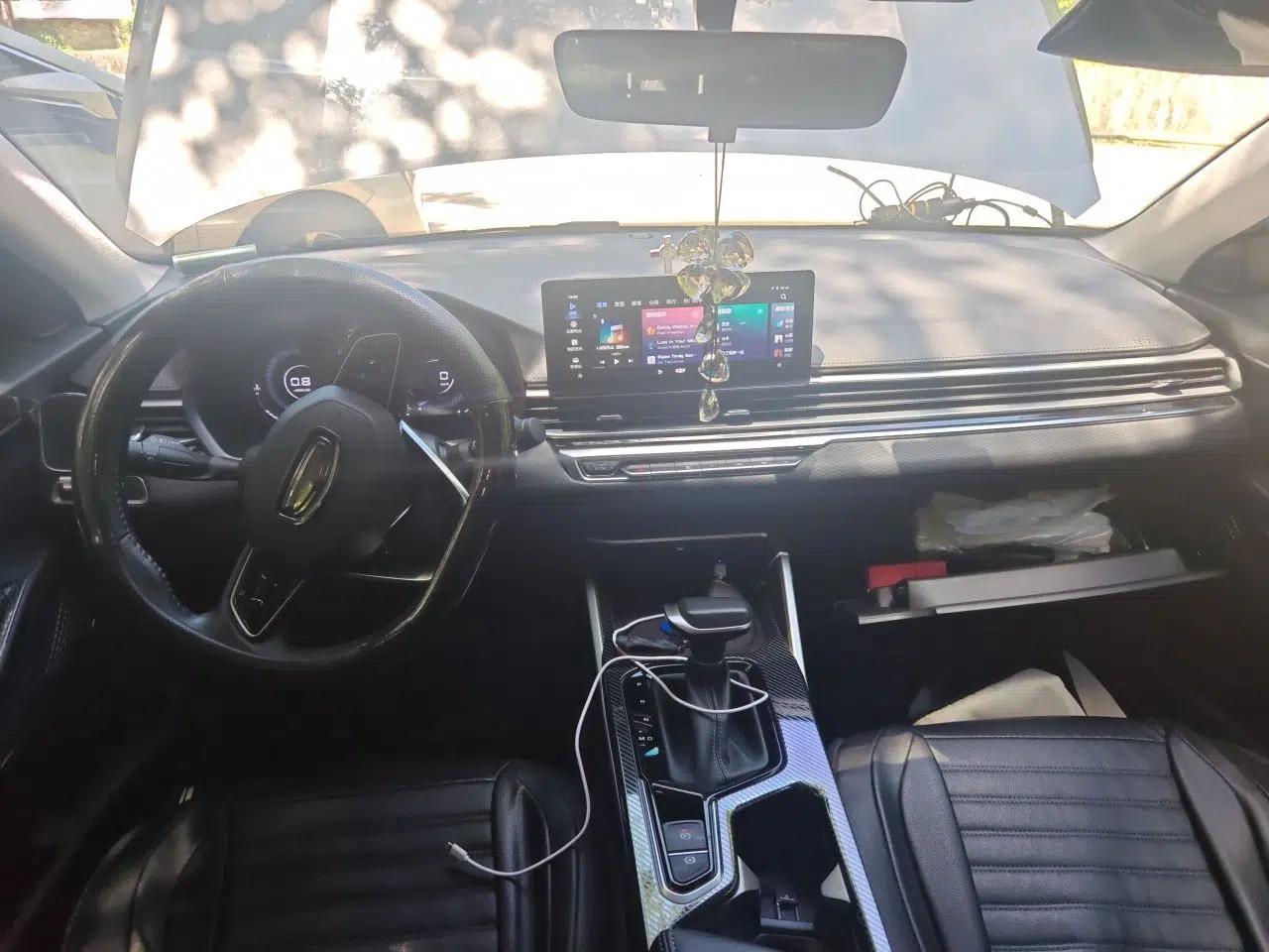Geely Auto Emgrand 2022 4th Generation 1.5L CVT Luxury Model — миниатюра 9
